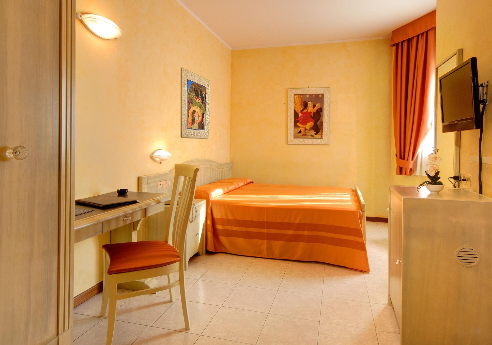 Hotel Cristoforo Colombo Osimo Esterno foto