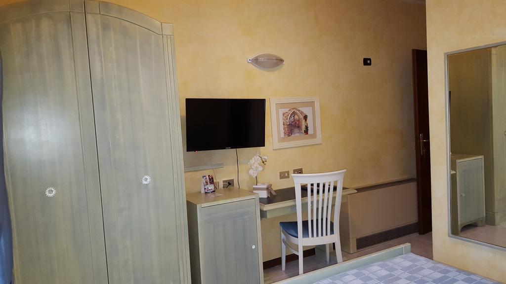 Hotel Cristoforo Colombo Osimo Esterno foto