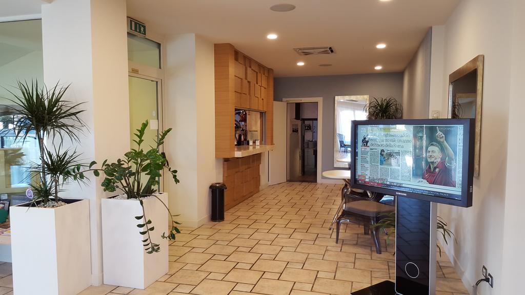 Hotel Cristoforo Colombo Osimo Esterno foto