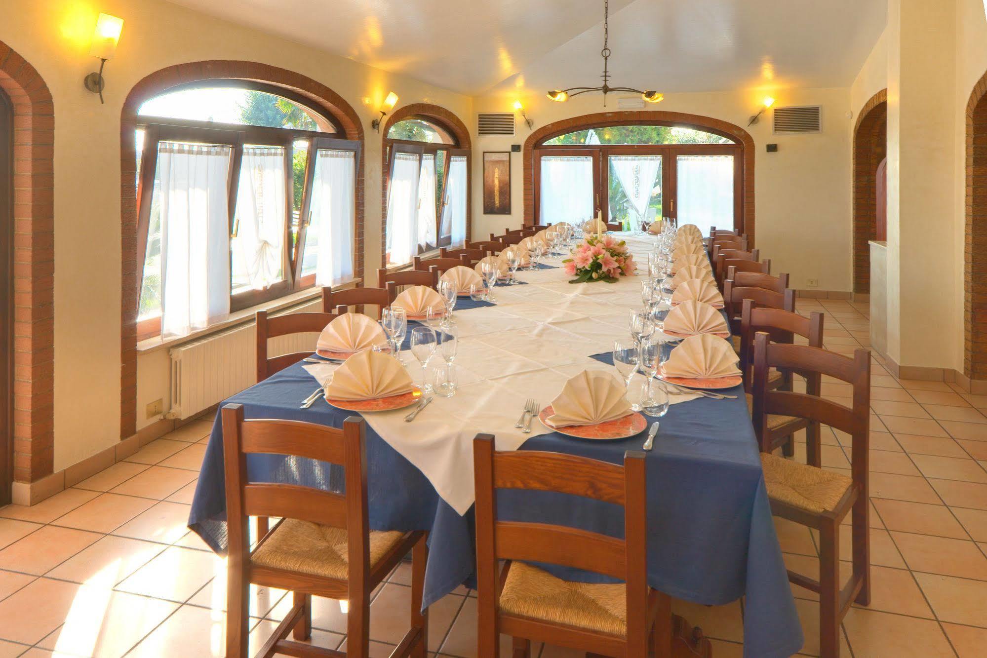 Hotel Cristoforo Colombo Osimo Esterno foto