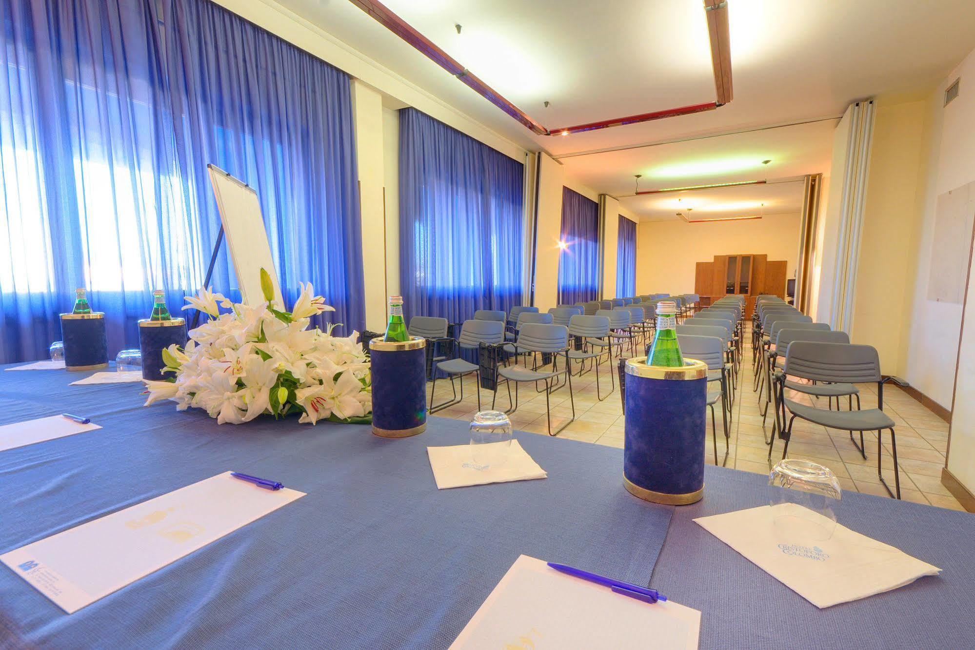 Hotel Cristoforo Colombo Osimo Esterno foto