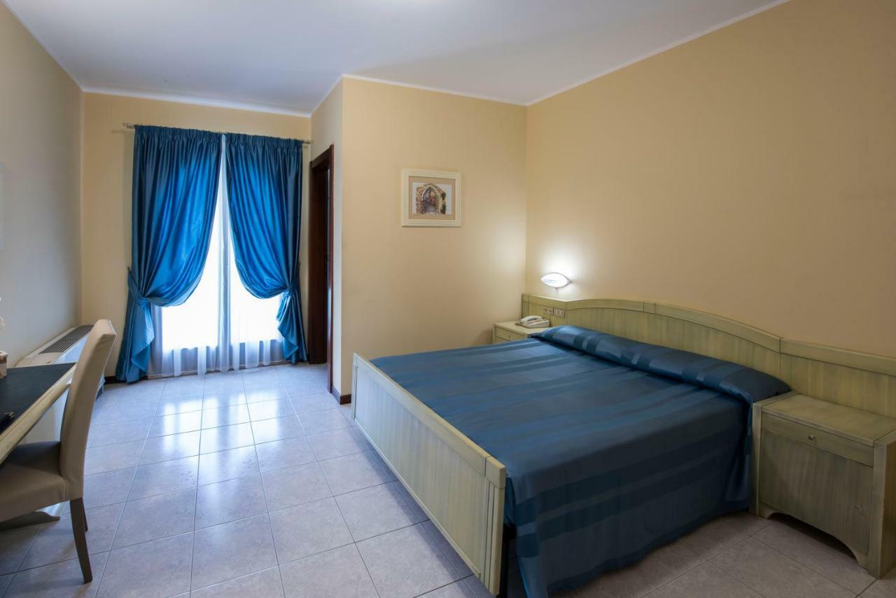 Hotel Cristoforo Colombo Osimo Esterno foto
