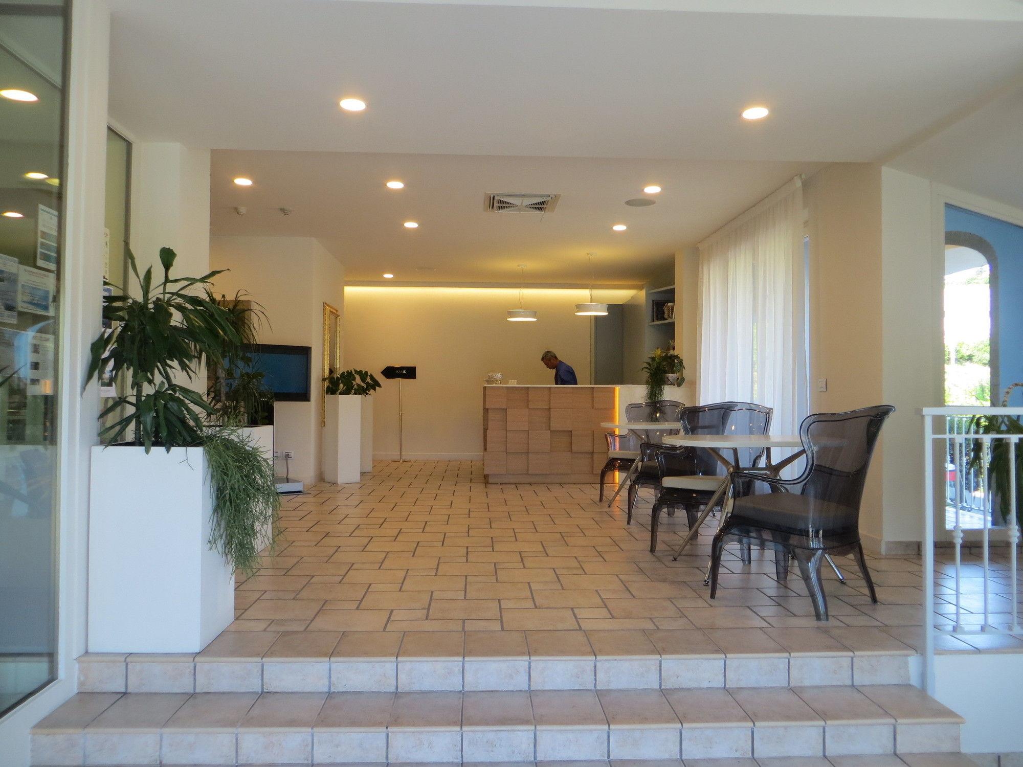 Hotel Cristoforo Colombo Osimo Esterno foto